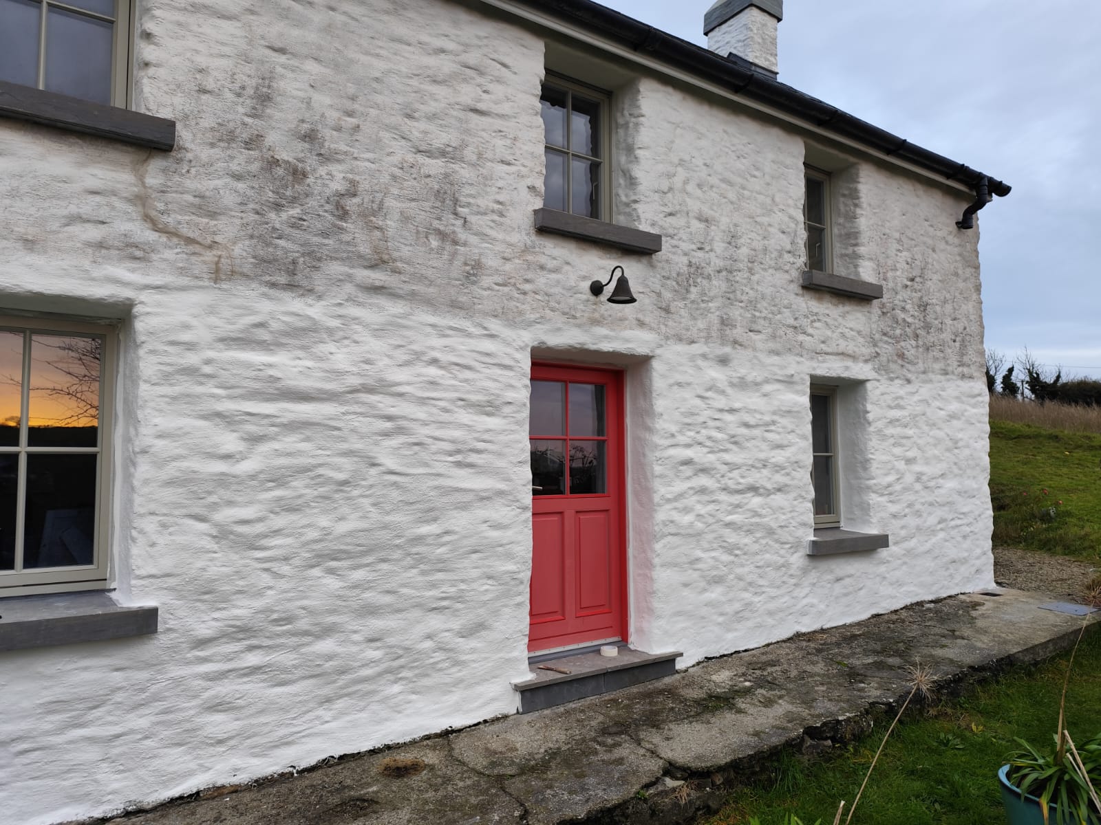 External painting Cork